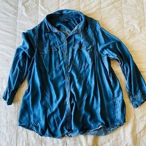 Women’s Lands’ End Chambray Shirt 24w